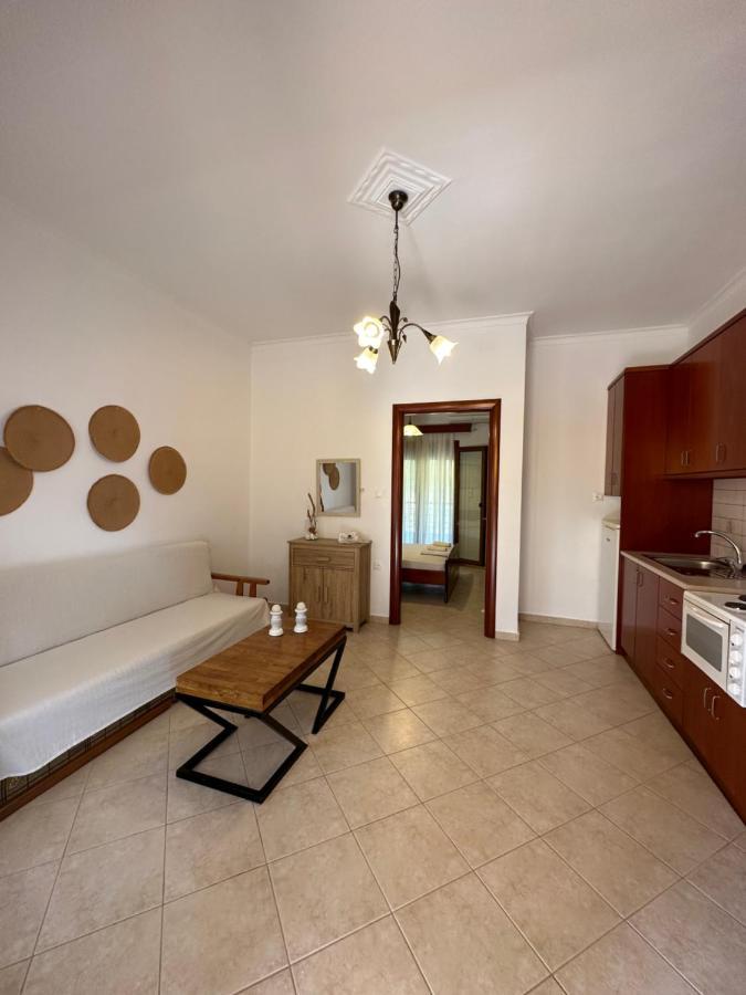 Nisos Family Apartments Geni  Bagian luar foto